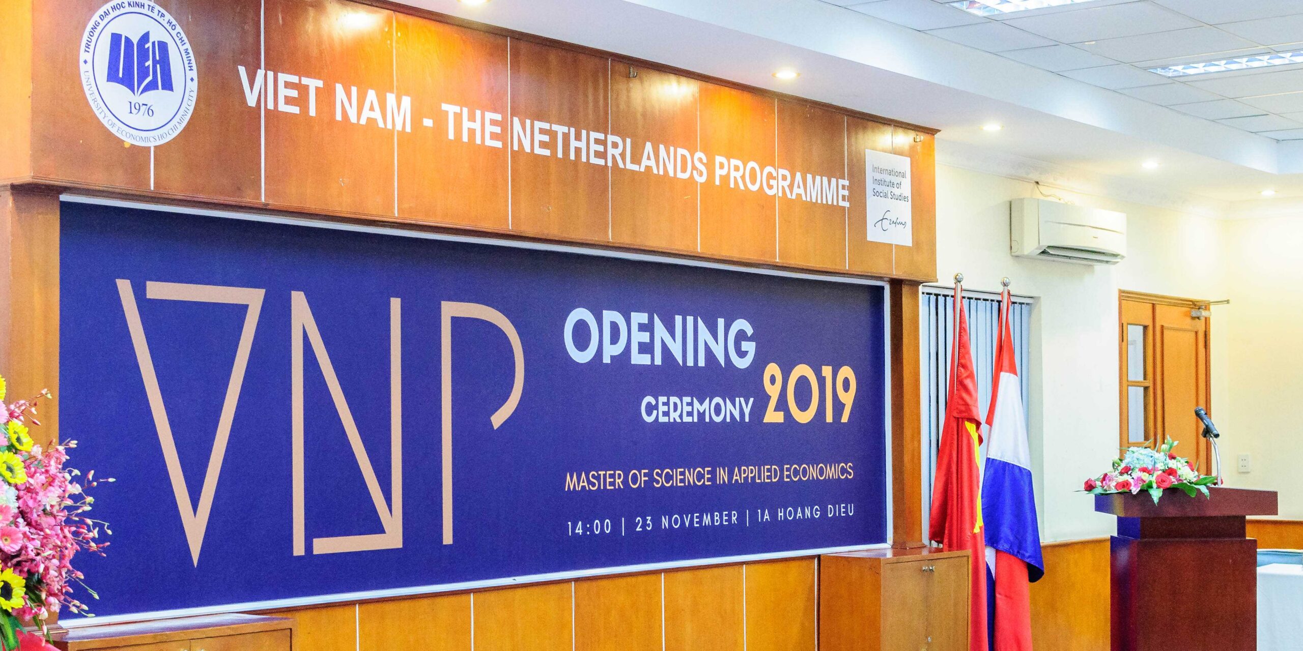 VNP tổ chức lễ khai giảng Chương trình Thạc sĩ Kinh Tế Ứng Dụng khóa 26