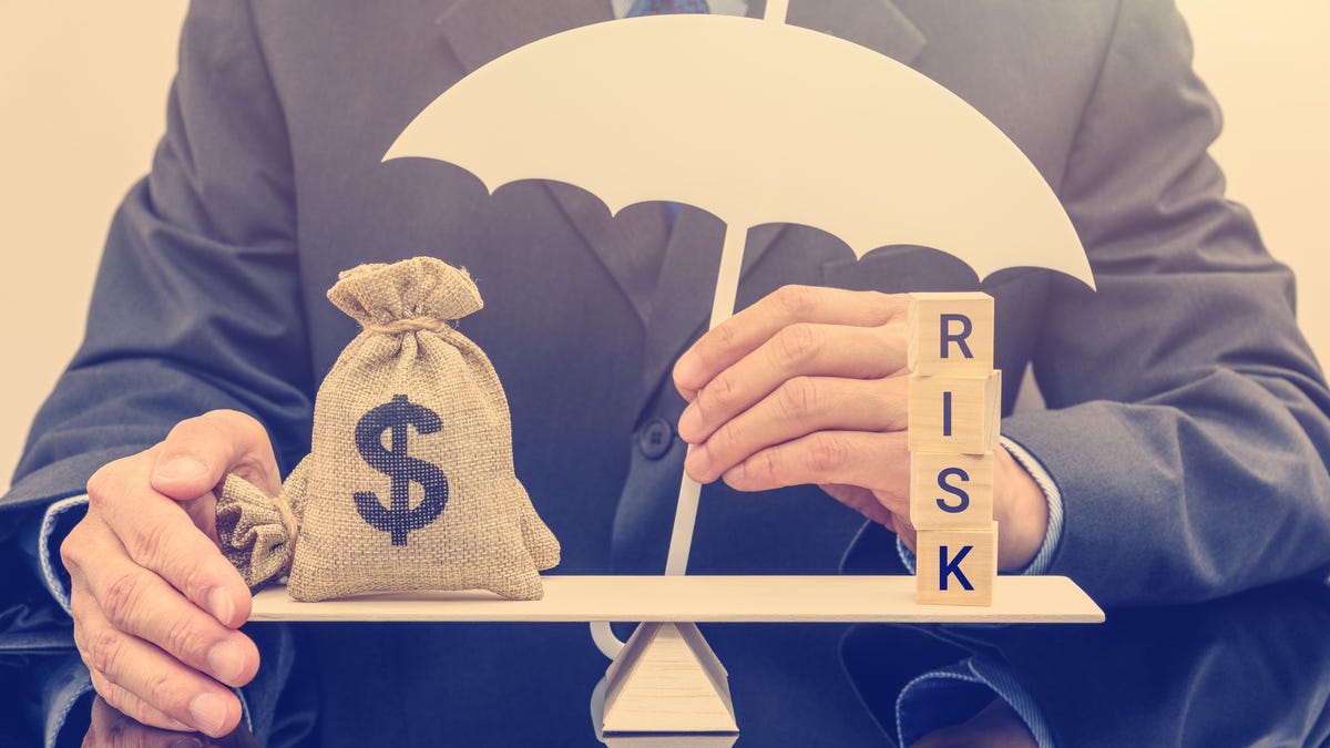 risk-Y47JzP